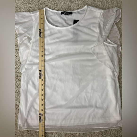 Women’s Large Liz Mccoy White Ruffle Short Sleeve Top - Picture 10 of 10